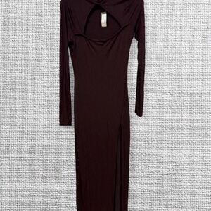 PrettyLittleThing Long Sleeve Dark Dress